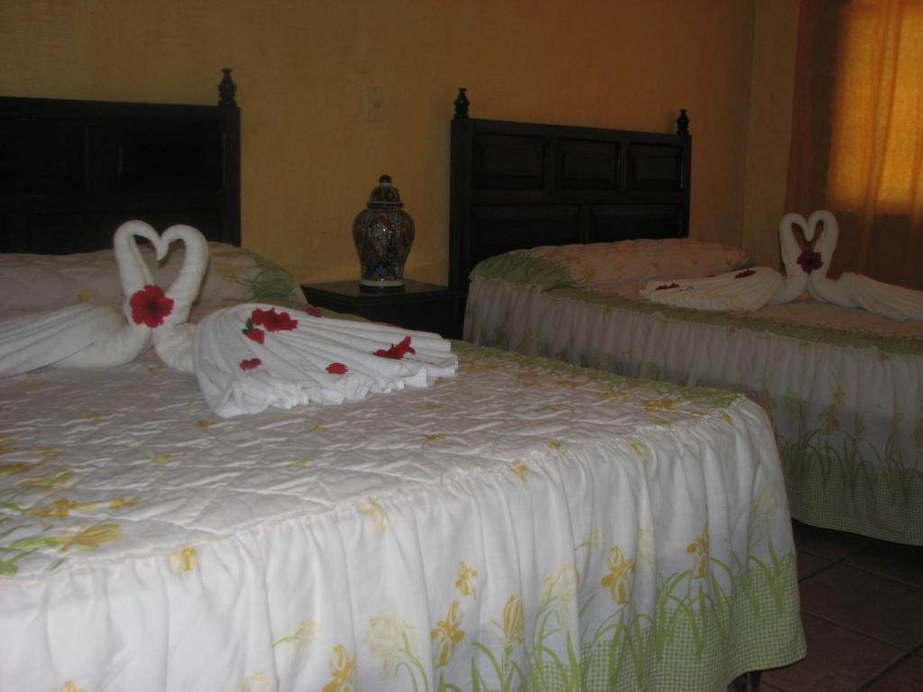 Bungalows El Delfin Rincon de Guayabitos Værelse billede