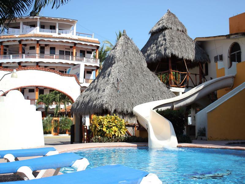 Bungalows El Delfin Rincon de Guayabitos Eksteriør billede