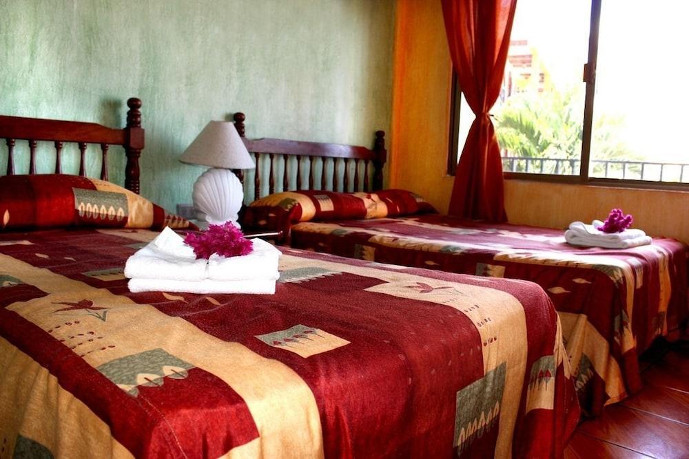 Bungalows El Delfin Rincon de Guayabitos Eksteriør billede